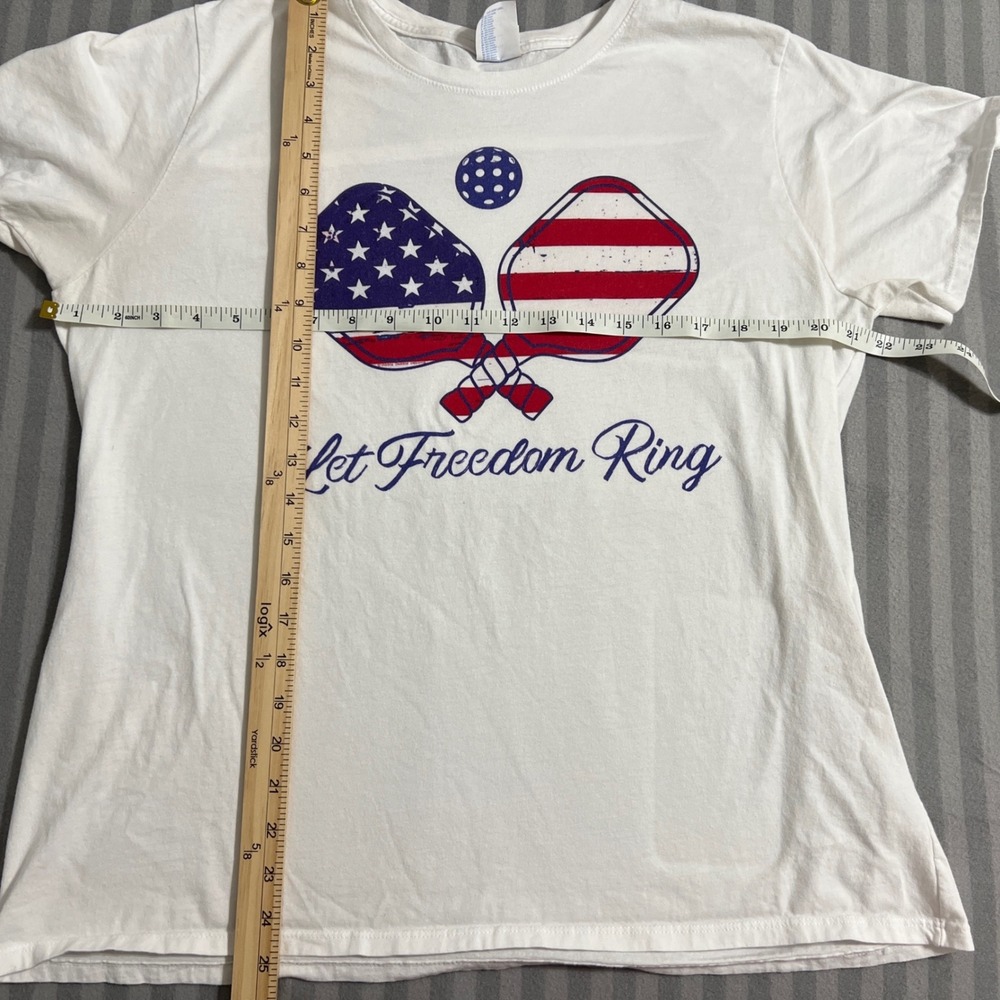 Womens Pickleball‎ T-Shirt XL White Let Freedom Ring USA Flag Graphic Tee Sporty - Picture 4 of 4